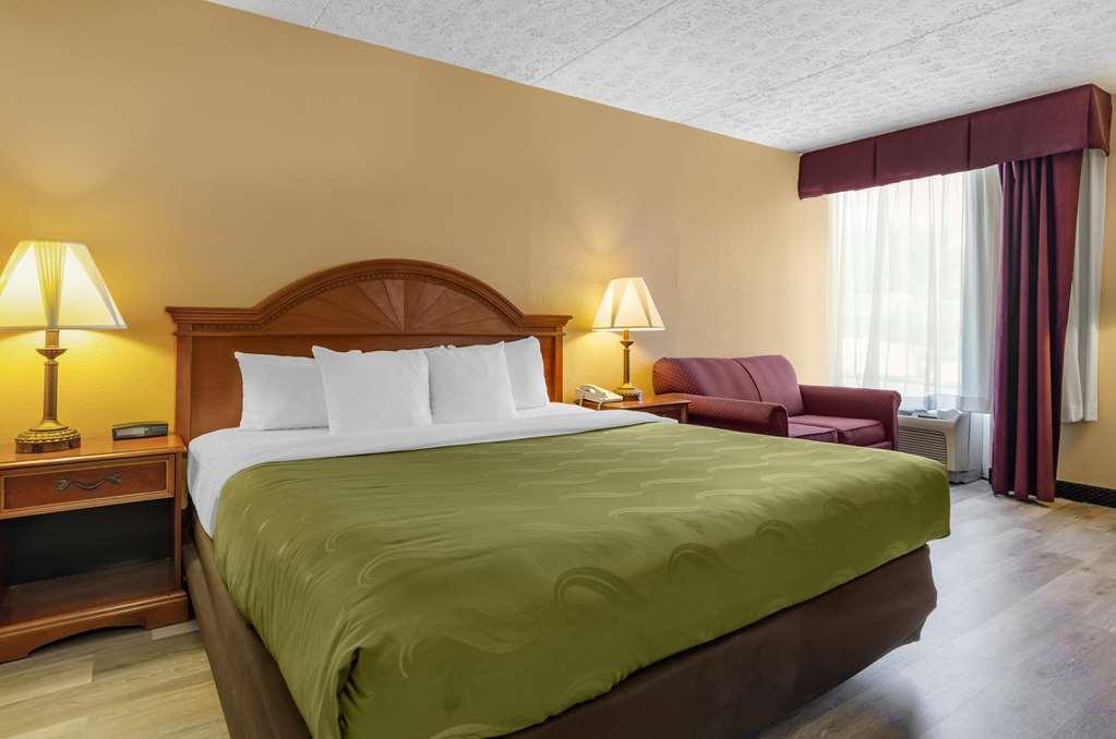Comfort Inn Near Martinsville Speedway Номер фото