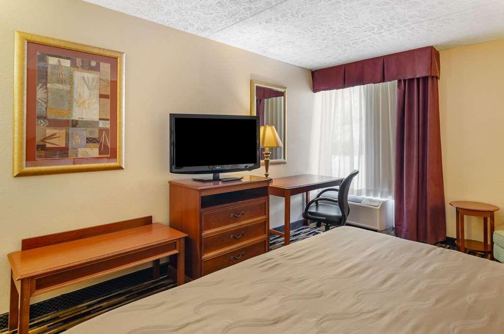 Comfort Inn Near Martinsville Speedway Номер фото