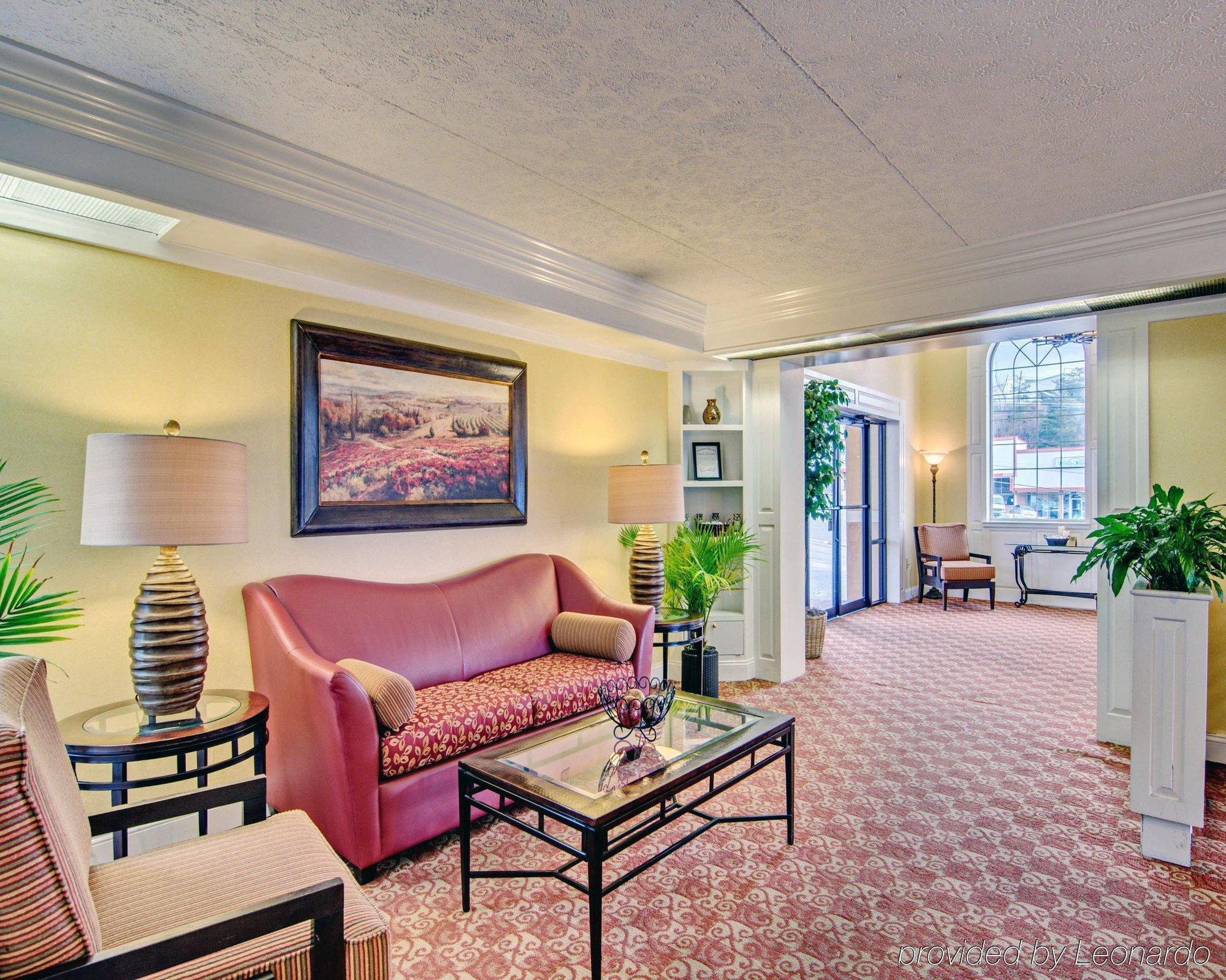 Comfort Inn Near Martinsville Speedway Экстерьер фото
