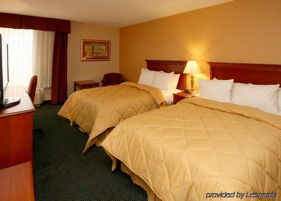 Comfort Inn Near Martinsville Speedway Номер фото
