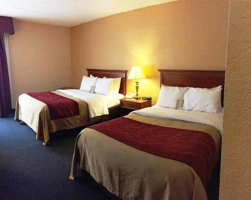Comfort Inn Near Martinsville Speedway Экстерьер фото